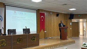 İletişim Fakültesi Öğrencilerine TÜBİTAK 2209-A/B Proje Eğitimi Verildi