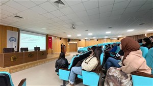 İletişim Fakültesi Öğrencilerine TÜBİTAK 2209-A/B Proje Eğitimi Verildi
