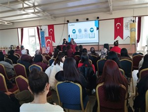 Güzelyurt MYO Öğrencilerine TÜBİTAK 2209-A/B Proje Eğitimi Verildi